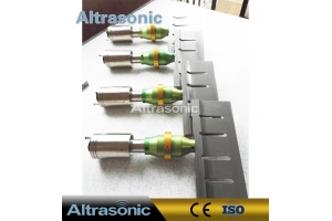 Ultrasonic Cheese Cutting Equipment with 305mm Titanium Blade for Clean and Accurate Slicing