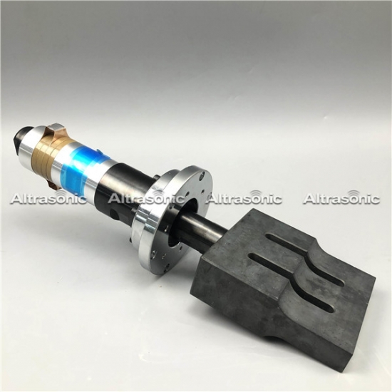 Ultrasonic welding head discount