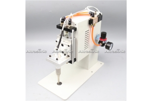 ultrasonic spot welding machine