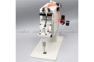 ultrasonic spot welding machine