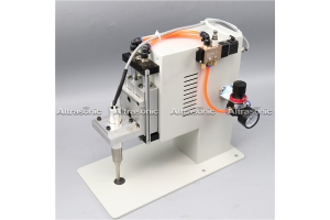 ultrasonic spot welding machine