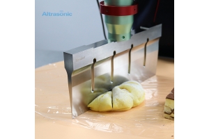 Ultrasonic Cutting Machine