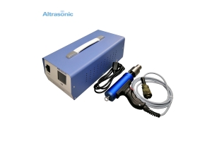 ultrasonic spot welder