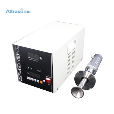 Ultrasonic atomization