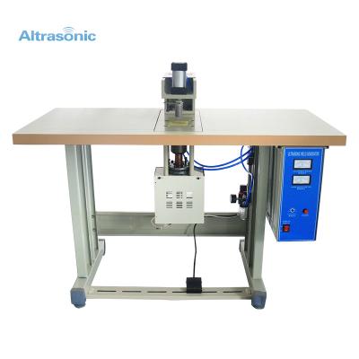 Desktop ultrasonic spot welding machine