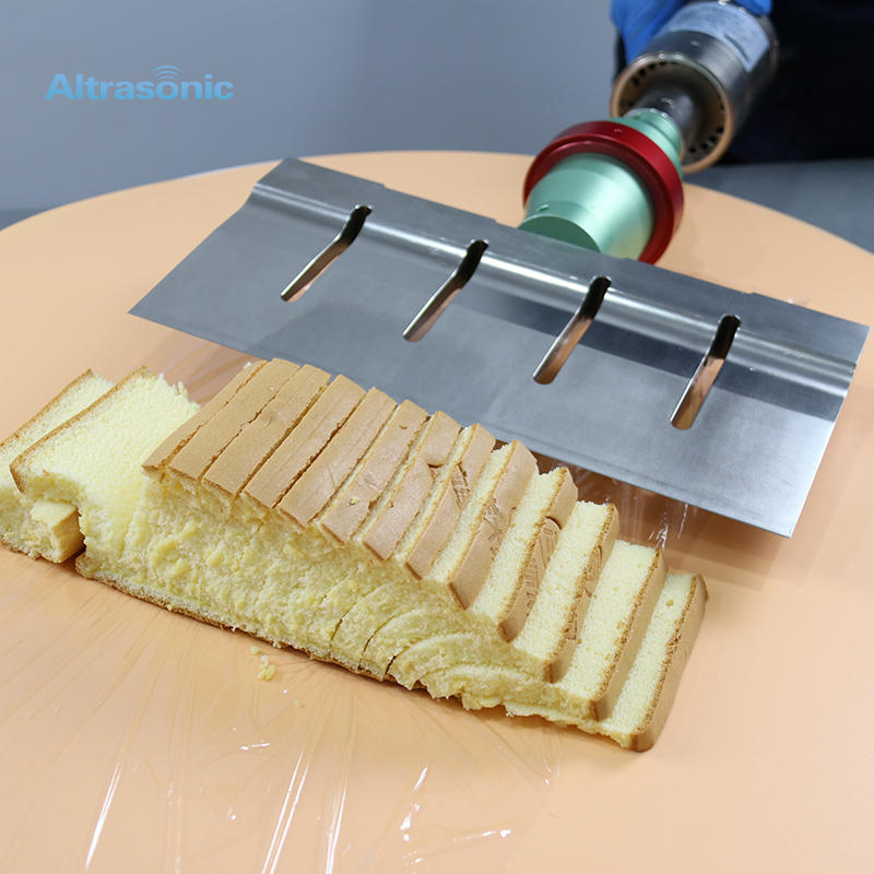 Ultrasonic food cutting machine