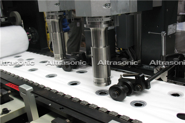Application of ultrasonic welding in the automotive industry