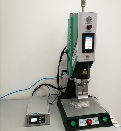 What factors need to be considered when producing ultrasonic molds? 